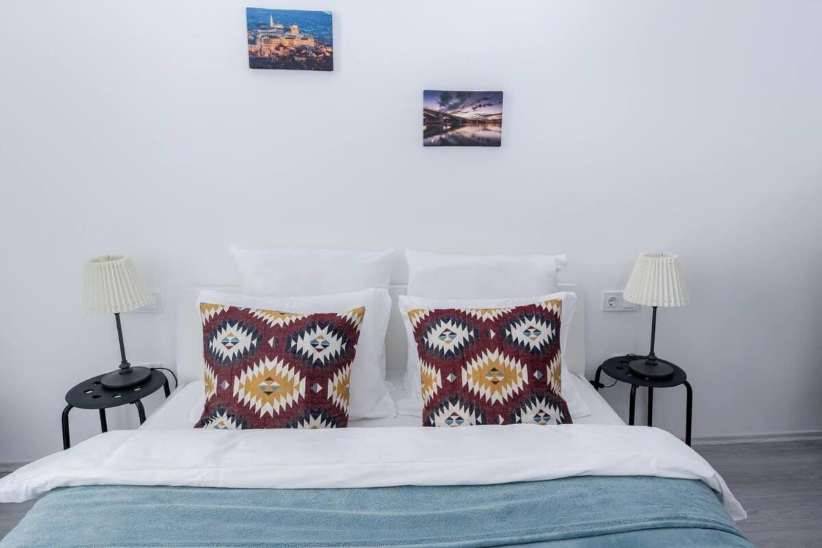 Central Brand New And Modern Apartment Budapest Ngoại thất bức ảnh